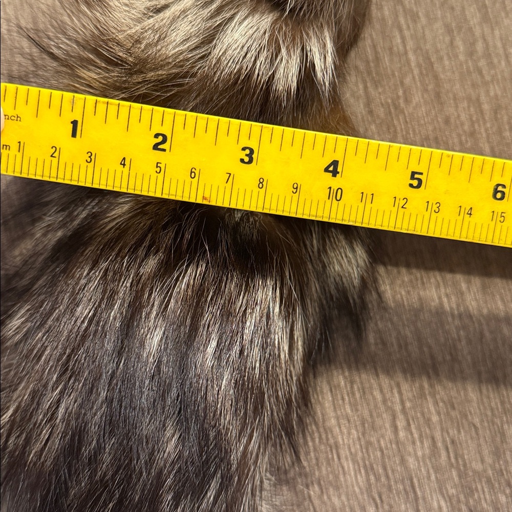 Elegant Brown Faux Fur Scarf - Picture 8 of 8
